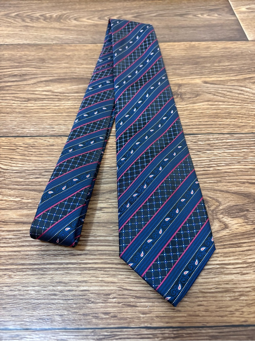 Preppy Navy Red Stripe Tie Geometric Paisley Classic Business Formal